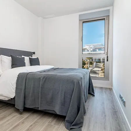 Apartment Lm322b- Newly Built With Sea Views Estepona