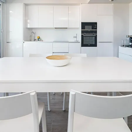 Lm322b- Newly Built With Sea Views Apartment