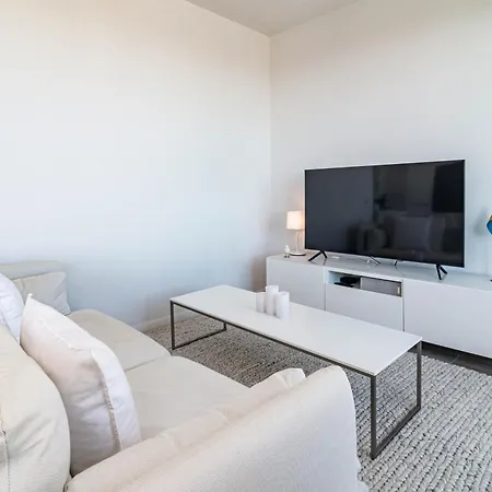 Lm322b- Newly Built With Sea Views Apartment *